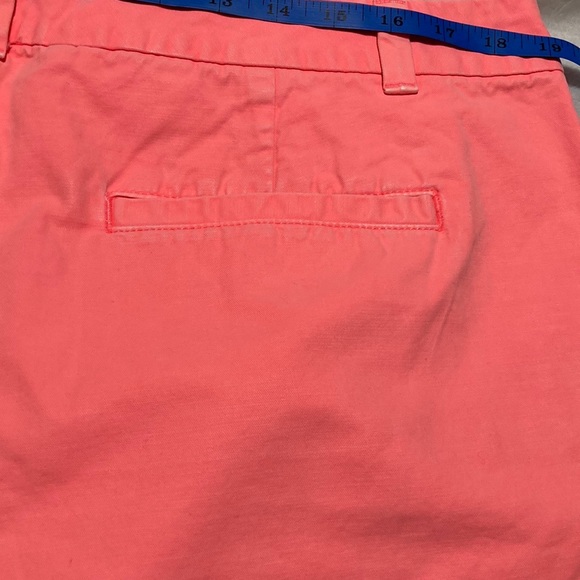 GAP Boyfriend Roll-Up Khaki Shorts Size 16 - Picture 8 of 11